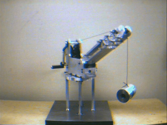 Another view of the crane MOZ